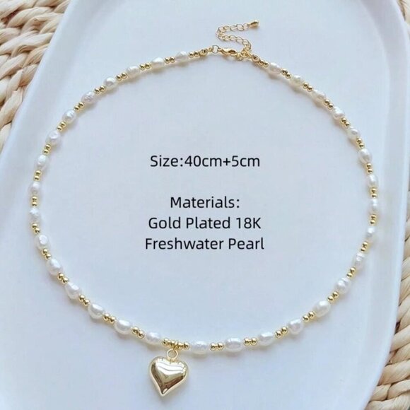 18K Gold Plated and Cultured Pearl Necklace - Picture 4 of 4